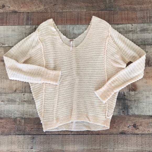 Free People Sweaters - Temp. SALE🎉 Free People Sweater